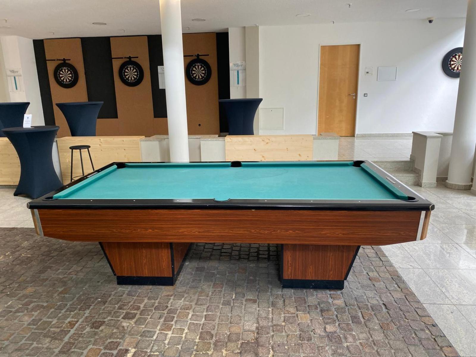 Hotel Sportschule Oberhaching Extérieur photo