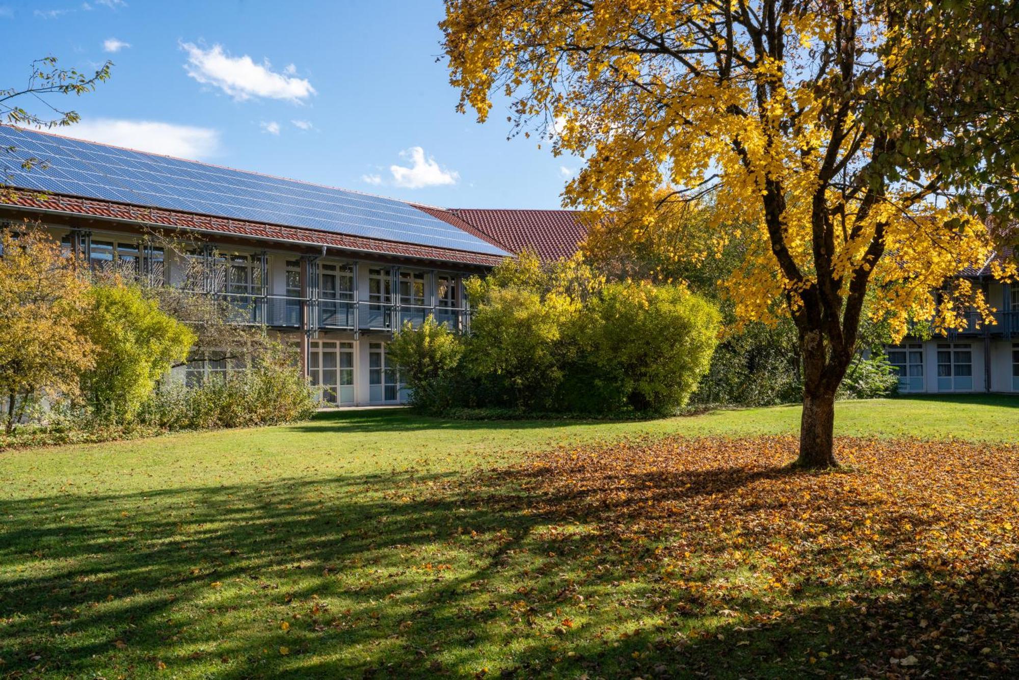 Hotel Sportschule Oberhaching Extérieur photo