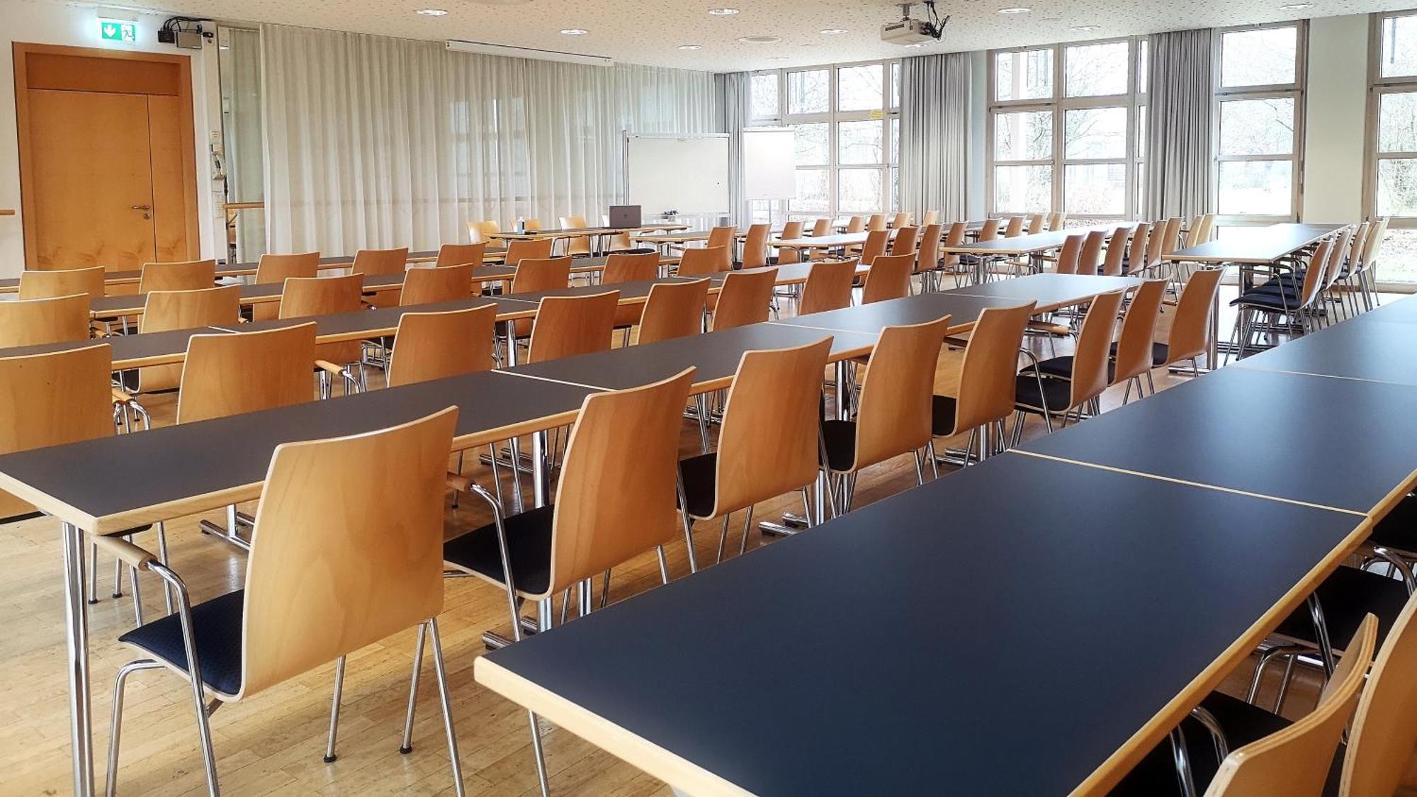 Hotel Sportschule Oberhaching Extérieur photo